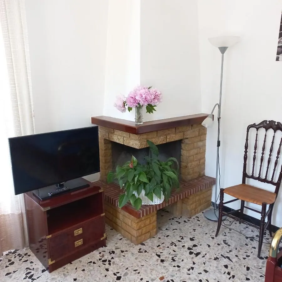 Casa Peonia Lovely Flat Moneglia